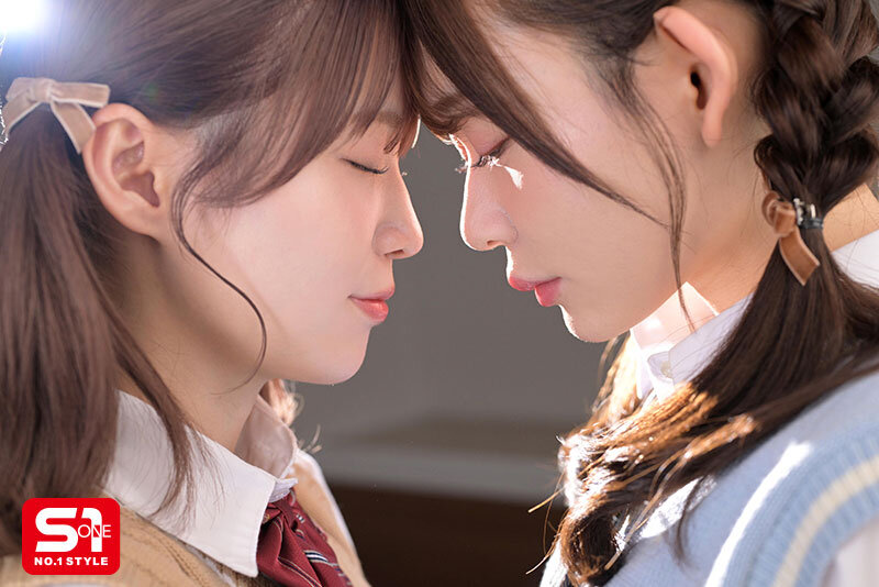 【VR】ななとほのか 双子姉妹パラダイス 親の再婚で同居することになった生意気で、大人びた、思春期の妹2人がロリコン陰キャなボクの人生を狂わせる 古川ほのか 未歩なな サンプル 4
