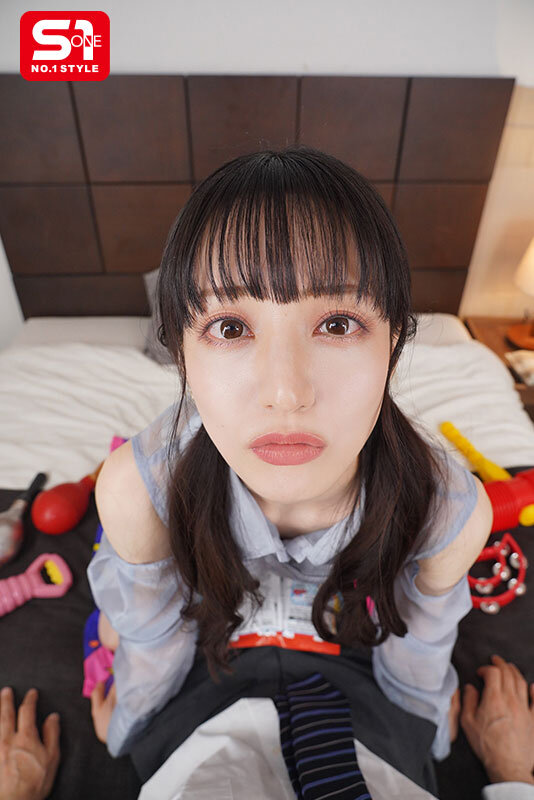 【VR】地上波アイドル 石田佳蓮のマネージャーになったら番組ロケでまさかの相部屋、ふたりきり 恋愛禁止で性欲爆発寸前みたいでゼロ距離で迫られて… 石田佳蓮 サンプル 4