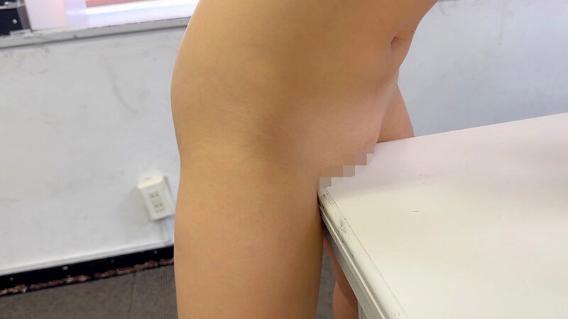 制服少女が部屋で1人でムラムラして…秘密の自慰をこっそり隠し撮り。声を漏らして快感に没頭する無防備な角オナ盗撮。その後凸してビショ濡れま●こSEXした。 サンプル 8