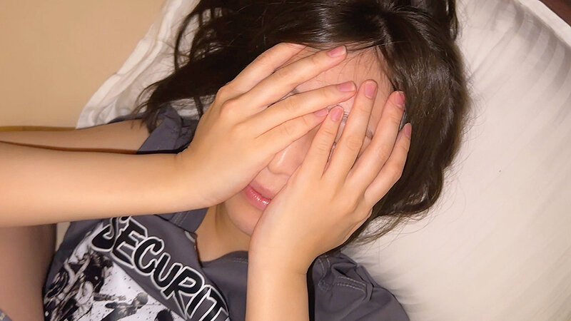 昨日もあんなにシたのに…寝起きカノジョのすっぴんが可愛すぎて朝勃ち即ズボッ！イチャイチャSEX サンプル 3