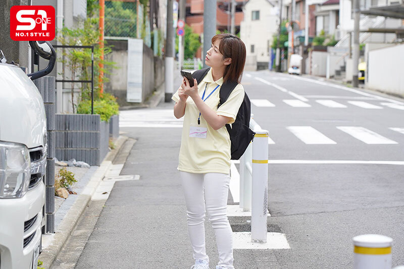 社会貢献したい介助員さん、引きこもり自立支援のため異常性欲者もオッパイで対処。 奥田咲 サンプル 1