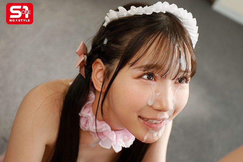 俺専属の超可愛いメイドは大量顔射がいっちばん喜ぶので、顔面ぶっかけSEXでたっぷり可愛がってやる！ 三田真鈴 サンプル 6