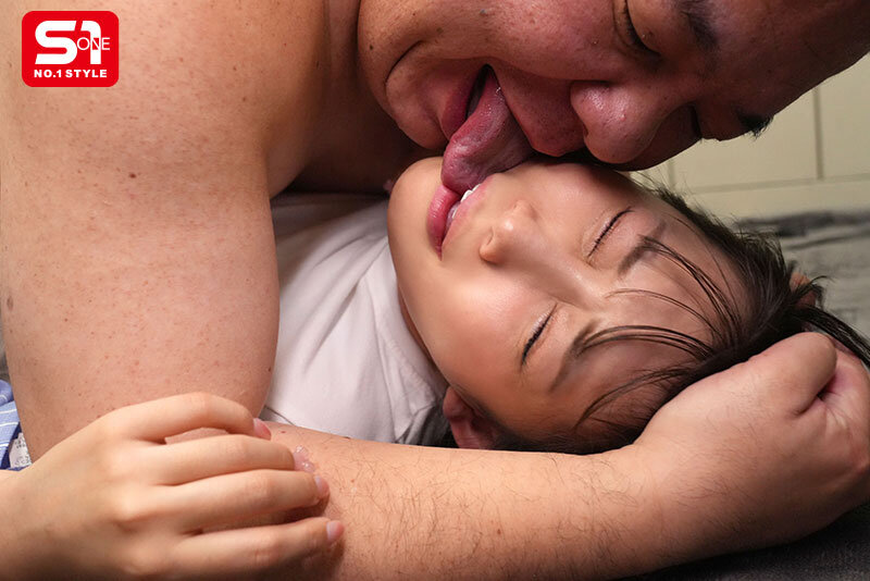 媚薬とデカチンがあればキモオジでも彼氏持ちの清楚女子を最も簡単に堕とせてぐっちゃぐちゃにできるよ 夏空りか サンプル 3