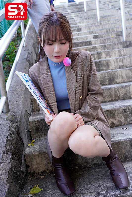 上には決して逆らえない新人女子アナ過激セクハラとお漏らしイカセに耐え続けた結果…とうとうチ●ポを欲しがり始める。 miru サンプル 6