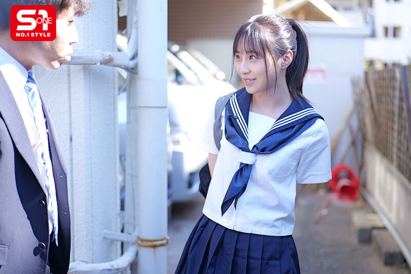 この女子学生、純粋そうに見えて中年教師に恋し、痴●師（他人）にも即沼る。 新木希空 サンプル 12