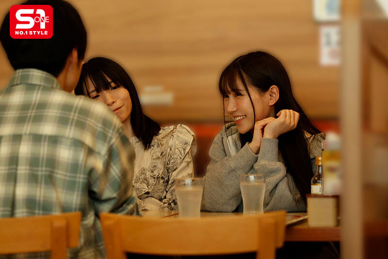 近い！近い！！近い！！！超至近距離で100％キスできる雰囲気を出してくる彼女のあざと妹 三田真鈴 サンプル 2