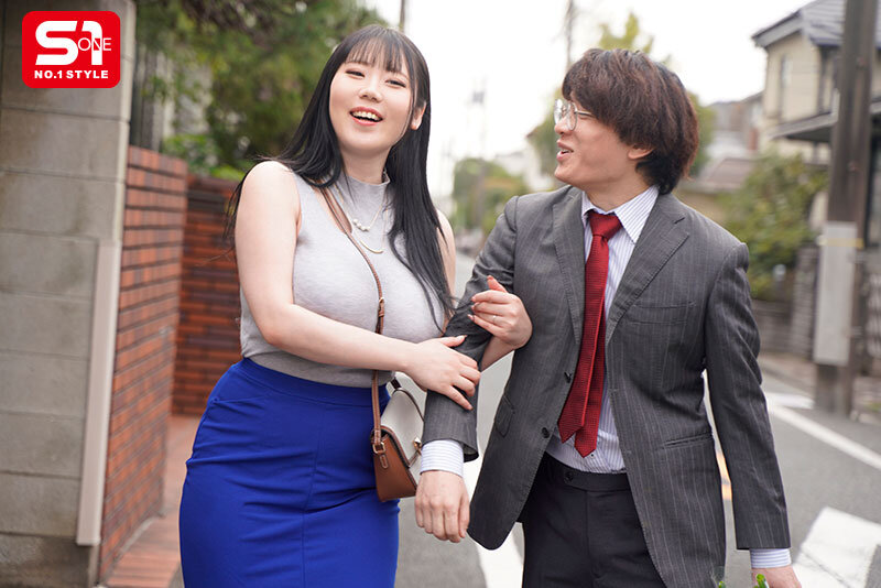 平日午後3時。私は「妻」を脱ぎ捨てた。際どいマッサージは不倫になりますか？ みなみ羽琉 サンプル 1