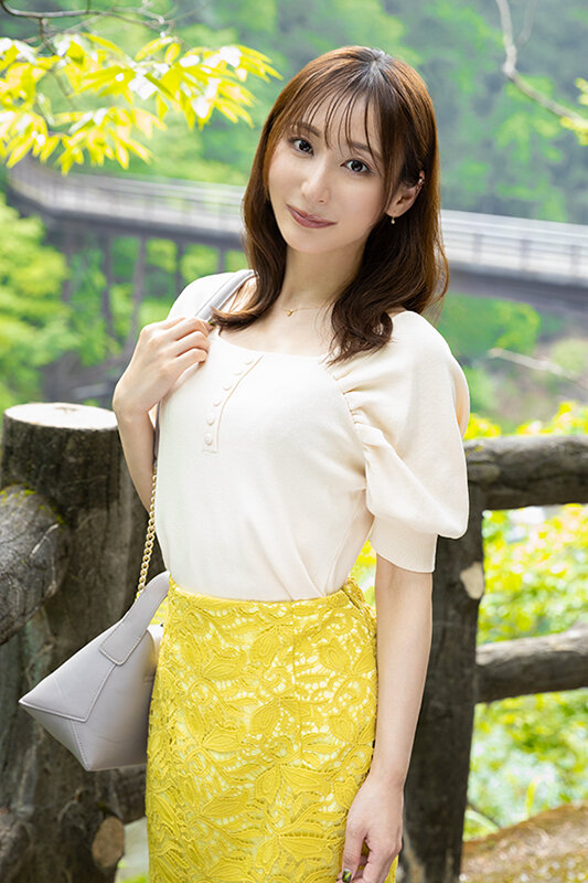 いつでもどこでも人妻オナホ したがり温泉旅行 足立友梨 サンプル 2