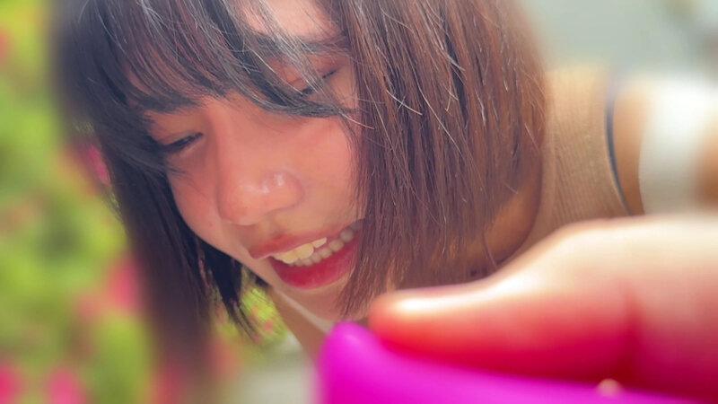 人妻リモバイ羞恥 野外デートでガクブルしながら何度も公然わいせつイキする奥様 梅田みなみ サンプル 1