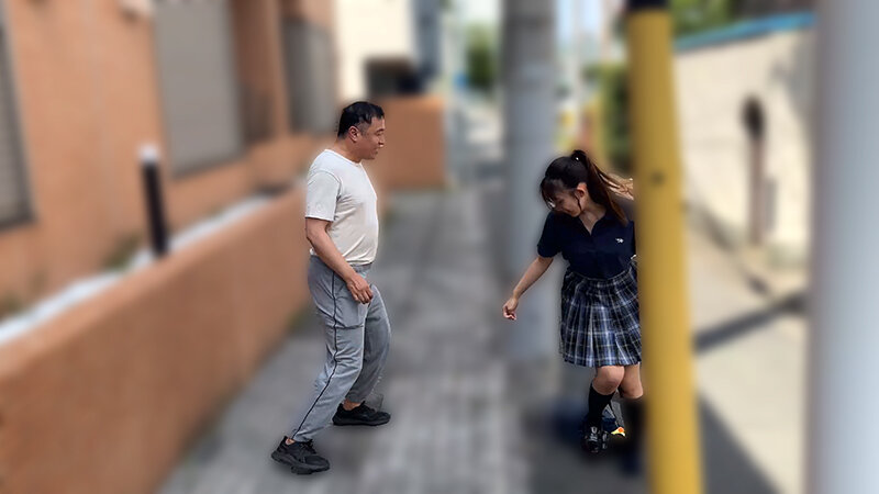 じんかくそうさ洗脳催● か弱き女子○生に全力で体当りするぶつかりおじさんですwその腐った正義感捻り潰してあげましょう編 春乃るる サンプル 4