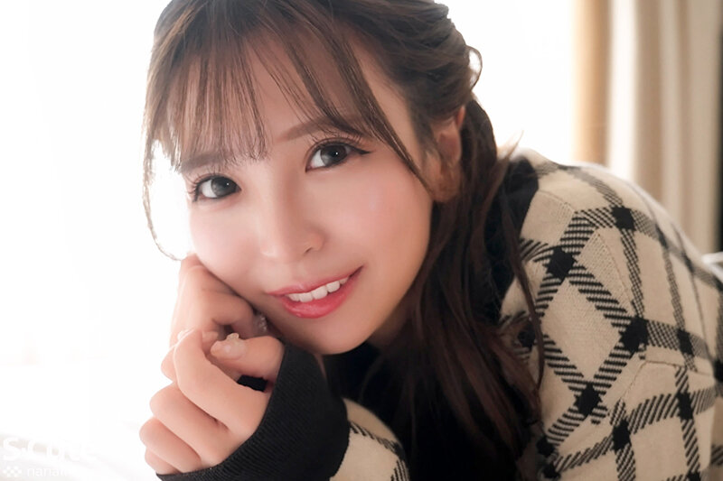 この子ヤバイ！！「気持ちくて動いちゃう」と、マ○コを締めてくる女 小那海あや サンプル 4