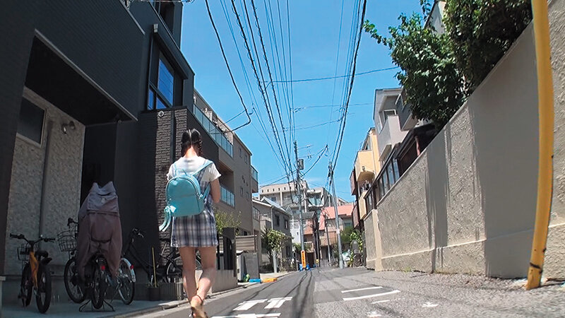 偶然声を掛けた女の子が可愛くて…尾行わいせつ・拉致強●精飲・監●おもらし三つ編みパイパン少●ようちゃん148cm 水本葉 サンプル 1