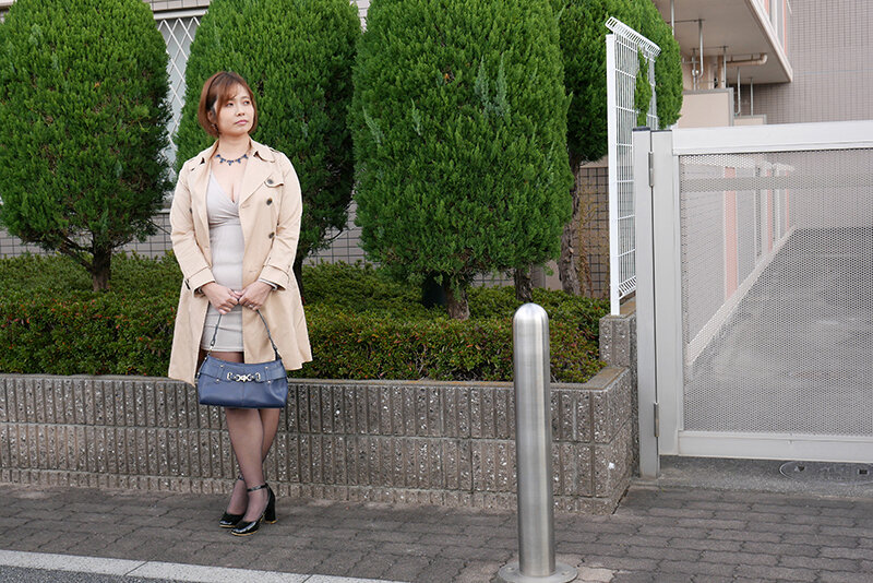 「立ちんぼ妻」 B級熟女 しょうこ38歳 サンプル 1