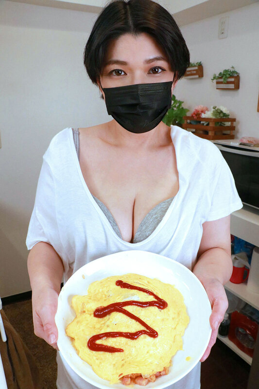ボーイッシュ奥様寝取られ性欲大爆発 玉埼さんの奥様 サンプル 1