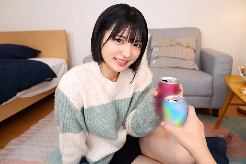 【VR】【8K VR】いつも天真爛漫な笑顔を振りまく憧れのゆみ先輩は喉奥で濡れるイラマ大好きな隠れマゾ サンプル 2