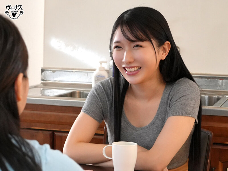 最終電車でパンチラしていた嫁の義姉さんは勃起した僕に気付いて誘惑しはじめた 宮西ひかる サンプル 3