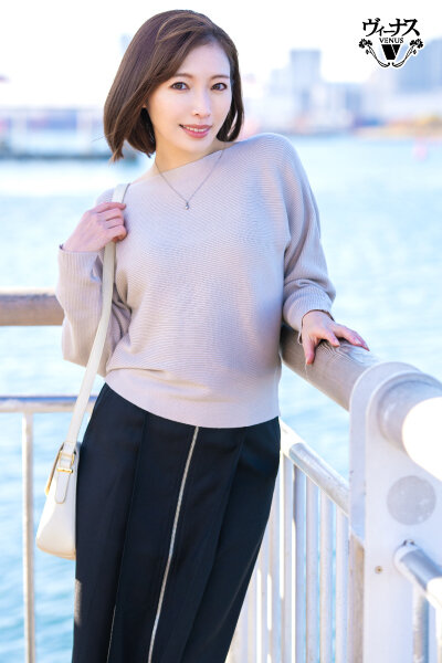 浮気妻密会デート～欲求不満奥様の非日常性生活～ 峰玲子 サンプル 3