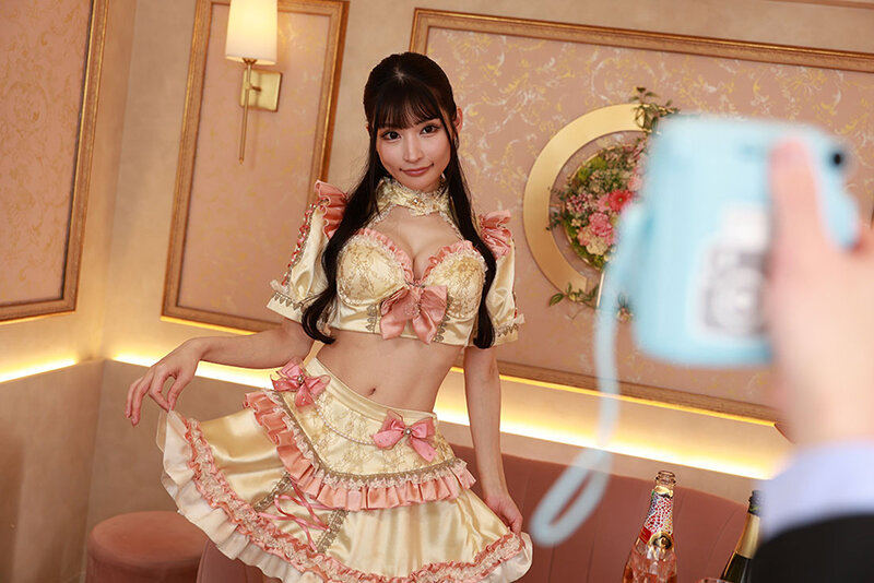 【VR】シン・顔面特化アングルVR ～コンカフェ嬢・胡桃さくらが推し客のボクを’KuruMira’で射精管理する！！！！ サンプル 7