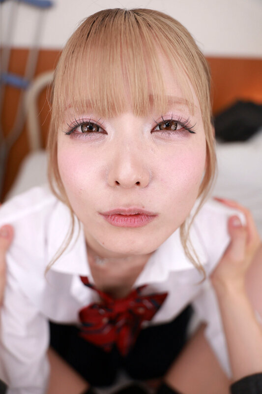 【VR】天井特化アングルVR ～病室で声我慢セックス～ 藍瀬ミナ サンプル 12