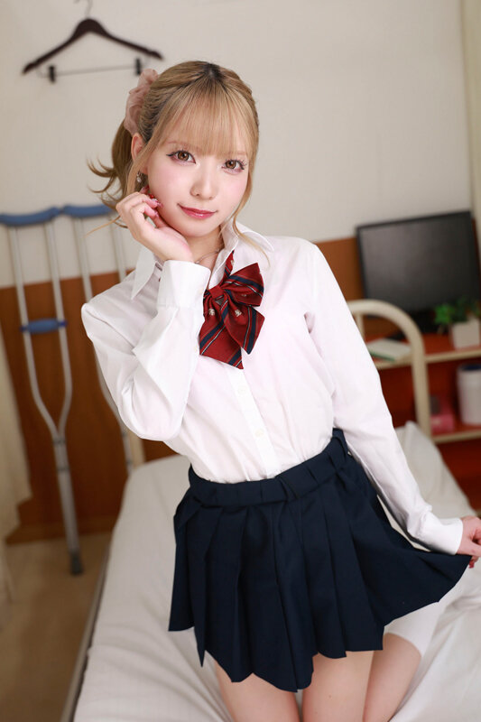 【VR】天井特化アングルVR ～病室で声我慢セックス～ 藍瀬ミナ サンプル 4
