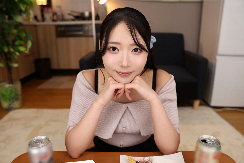 【VR】天井特化アングルVR ～童貞が大好きな痴女お姉さん～ 二葉エマ サンプル 4