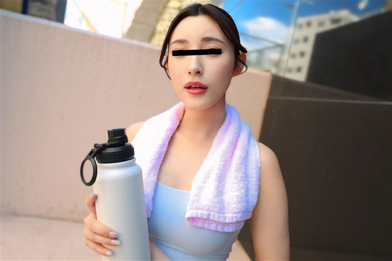【VR】【Fcup・バツイチ・32歳・ジムトレーナー】職業ジムトレーナー！！出勤前のランニング中にナンパで出会って10分で朝勃ち即ハメセックス サンプル 8