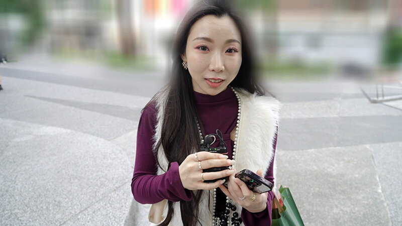 ショッピング好きが集まる台北中○区でナンパしたらムニムニ柔らかおっぱいがエロ過ぎる性欲むんむん女たちと即ハメ成功！！ サンプル 11