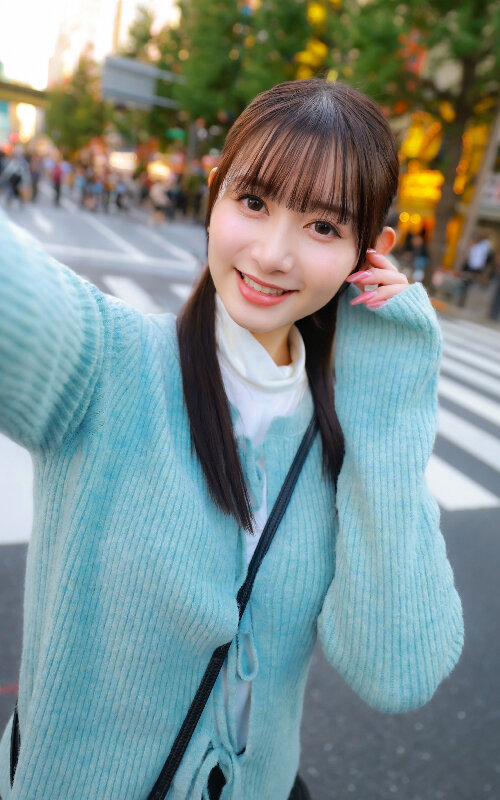 マチアプちゃん！オタク系ピュアガールと店内露出デート！はじめての生ハメ中出しエッチ！（Sさん 22歳 美容専門学校生） サンプル 1