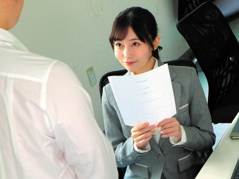 僕の童貞を奪った女教師と再会し5年間溜め込んだ性欲が爆発した夜 秋元さちか サンプル 1