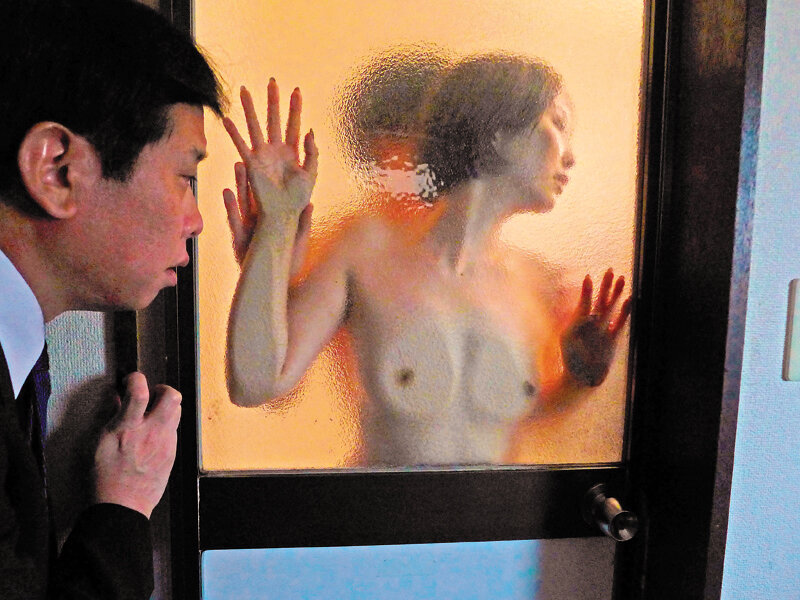 壁越しに聞こえる妻の不倫SEXよがり声に止まらない嫉妬勃起 那賀崎ゆきね サンプル 2