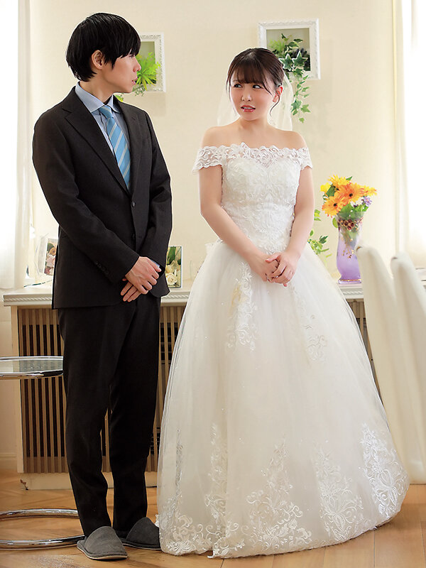 恋人のフリをしてた女友達にウェディングドレスを試着させてみたら…結婚する気になってしまい偽りの関係が真実の愛になってイチャラブ中出ししまくった。 柏木こなつ サンプル 1